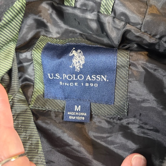 U.S. Polo Assn. Camouflage Green Windbreaker for Men 0106 - Picture 4 of 4